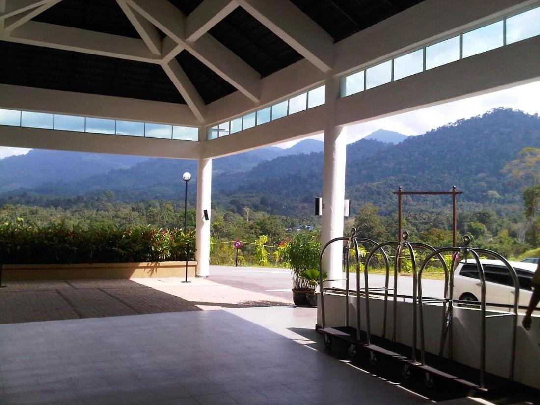 Cherengin Hill Convention & Spa Resort Janda Baik Esterno foto